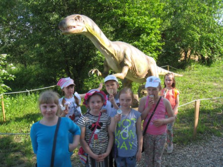 В динопарке